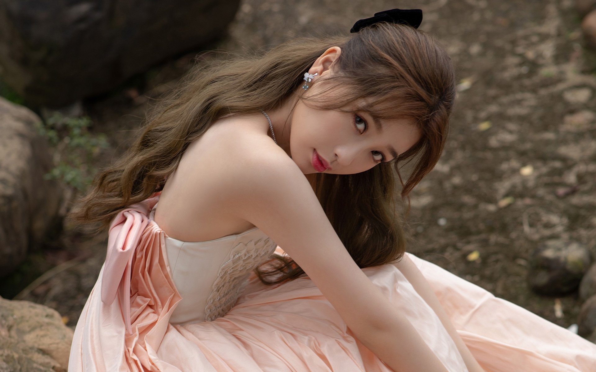 “西甲战局再掀高潮,强队纷纷冲击榜首”,西甲ds