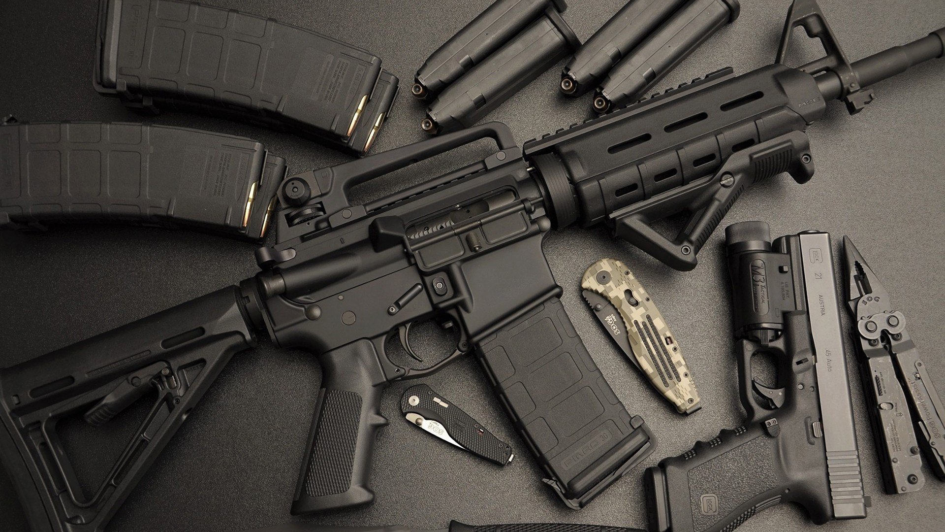 《顶级战队内部揭秘:如何打造“铁血”战术体系》,超级战队铁血魔将