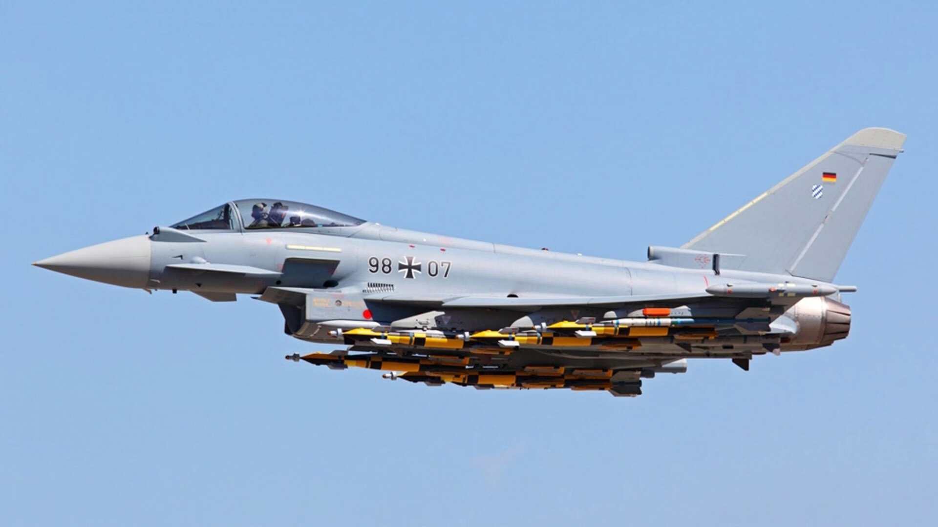 爱游戏官方-阿根廷反曲弓射手亮相2024年世界射箭锦标赛，阿根廷射箭美女