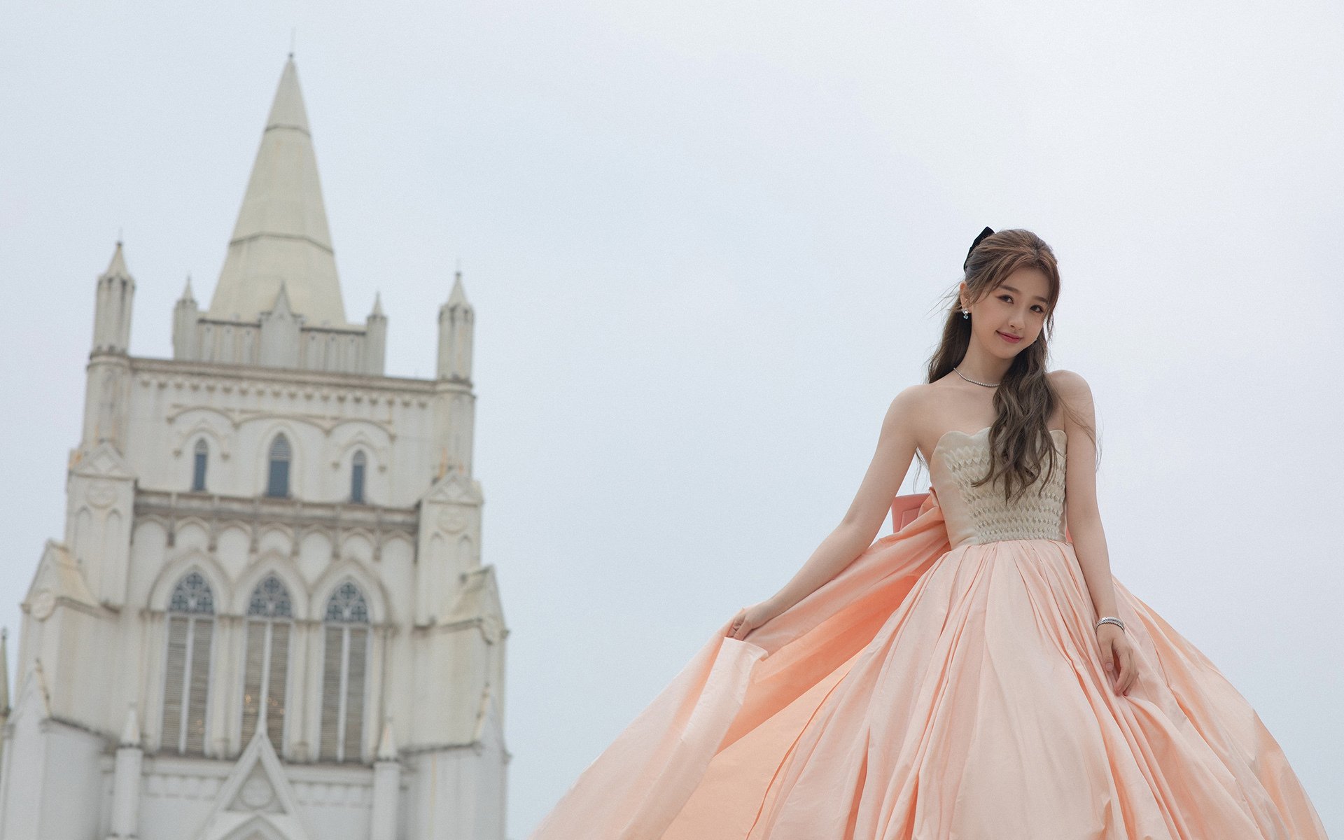 AYX GAMING-中国足球联赛战况异常激烈，各队球员全力以赴，中国足球联赛现状