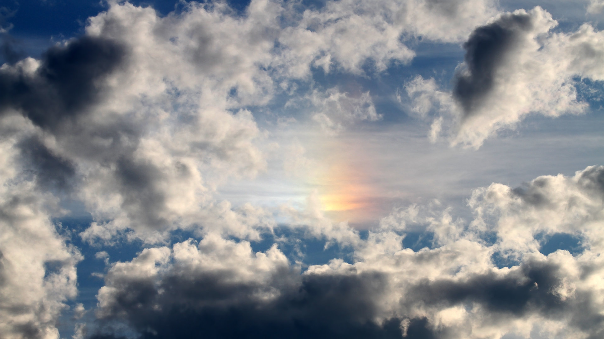 爱游戏在线登录入口-欧国联赛事成绩亮眼，球员们备战欧锦赛淘汰赛，欧国联赛比赛结果