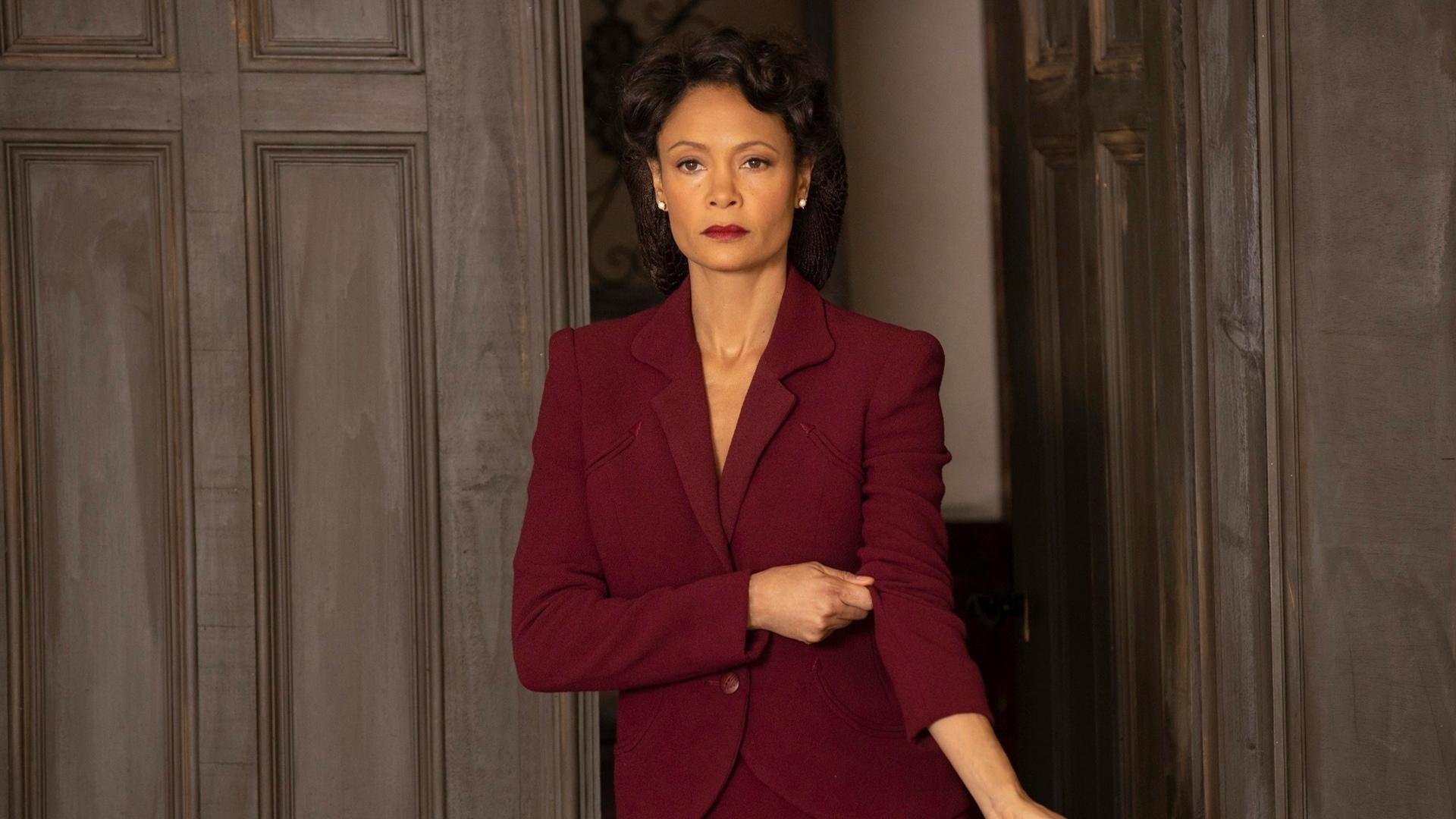 爱游戏中国官方网站平台-斯滕伯根赛场表现赢得观众喝彩，斯滕斯滕