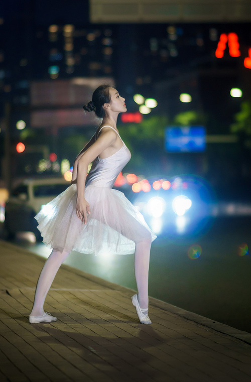 骑士内部会议重点讨论节奏掌控和出手选择,骑士vhr